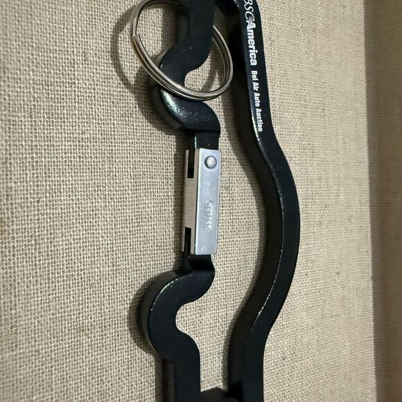 Black Car Shape Keychain Clip – BSG America Carabiner Style - Picture 14 of 14